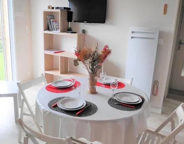 Baie Du Mont Saint Michel / De La Vaquerie Tatil Evi *